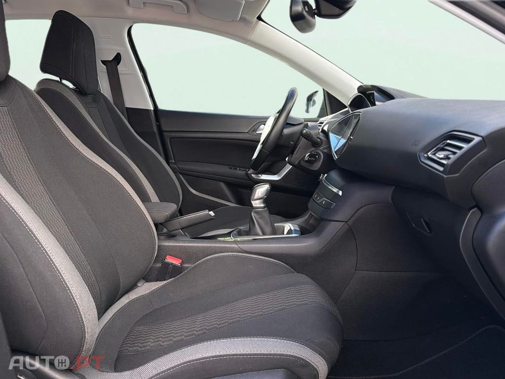 Peugeot 308 PureTech 110 Stop & Start Style