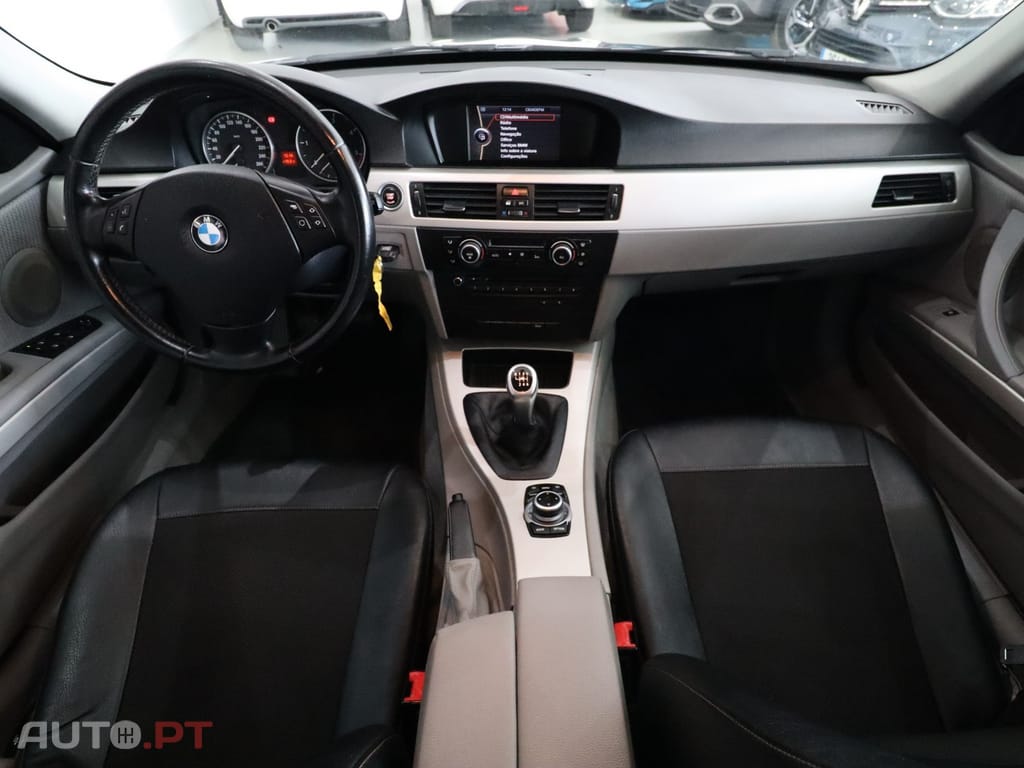 BMW 318 d Touring
