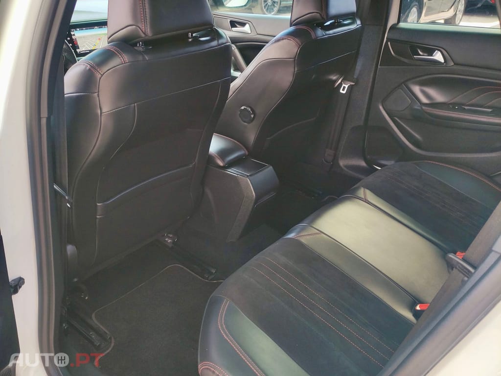 Peugeot 308 SW 1.6 BlueHDi GT Line