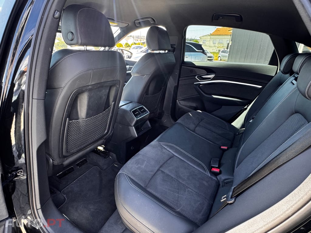 Audi E-Tron 55 quattro S line
