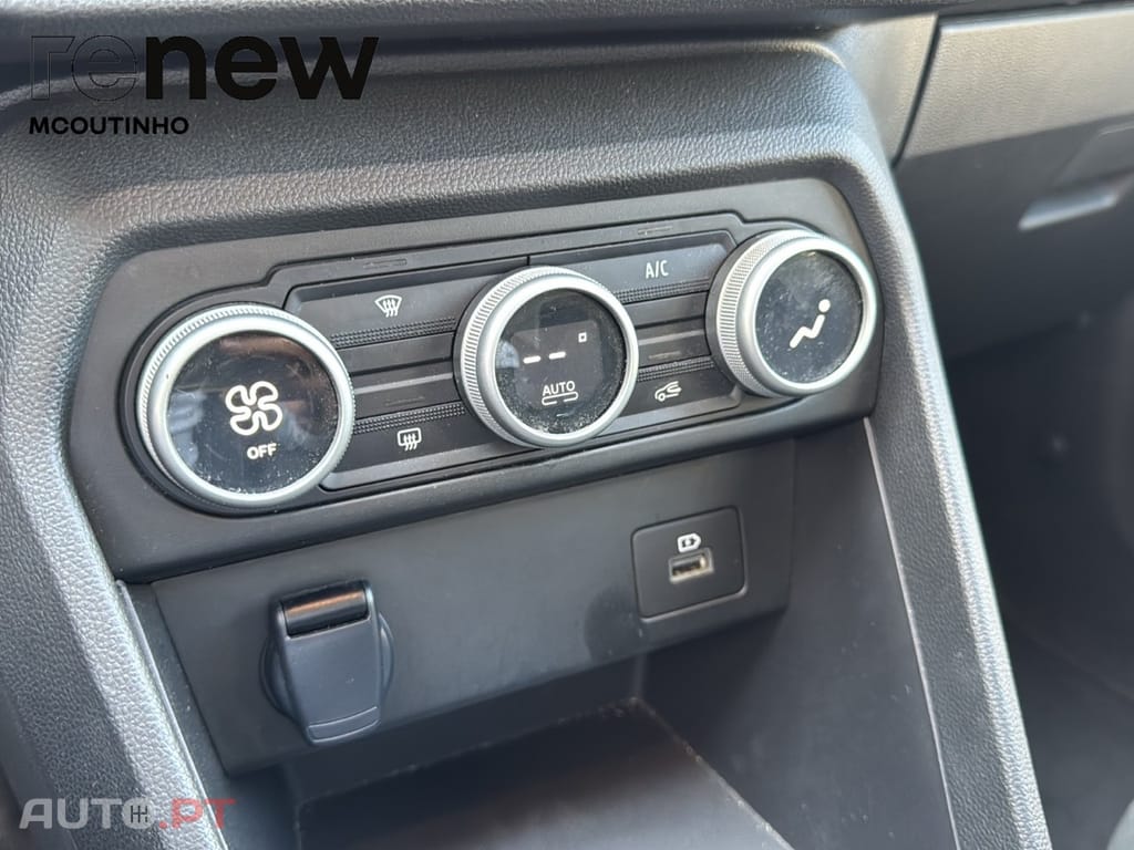 Dacia Jogger JOGGER Essential ECO-G 100 (GPL) 7 lugares