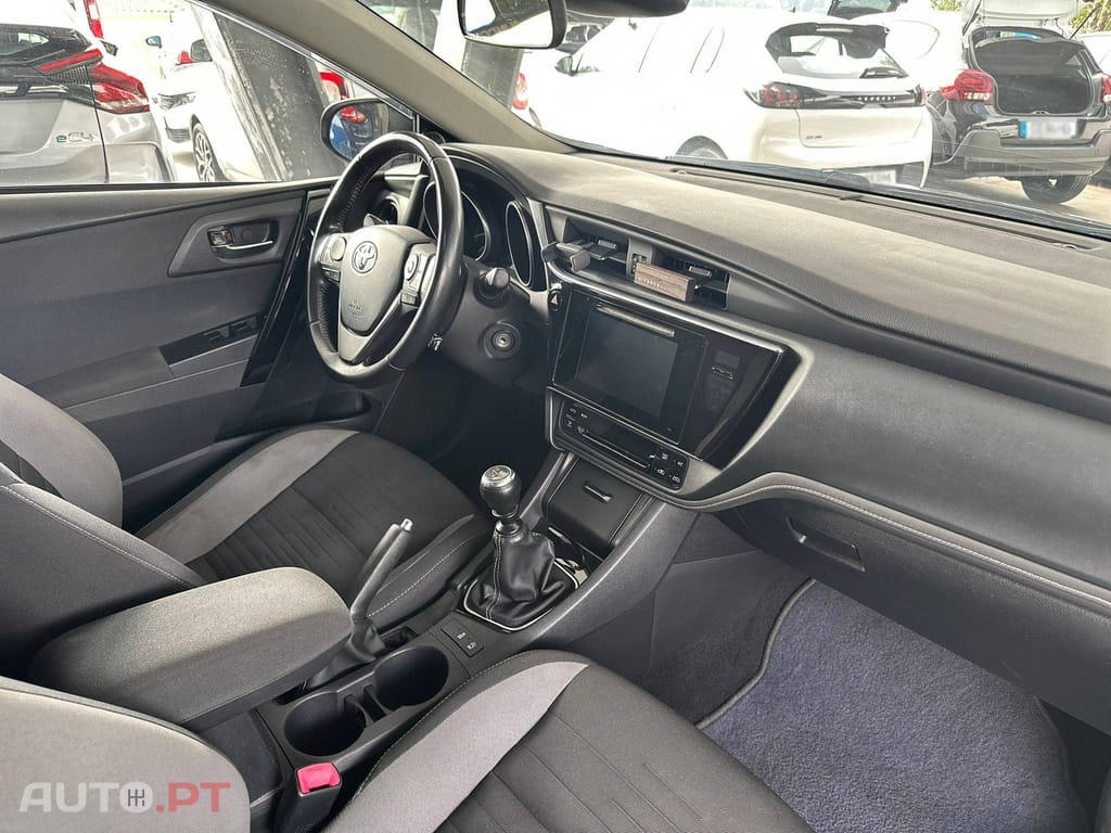 Toyota Auris 1.2T Comfort+Pack Sport