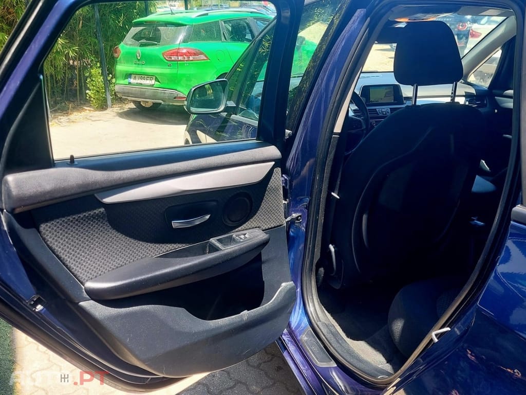 BMW 216 d Advantage