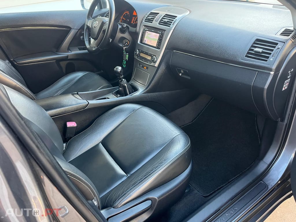 Toyota Avensis SW 2.0 D4D Exclusive