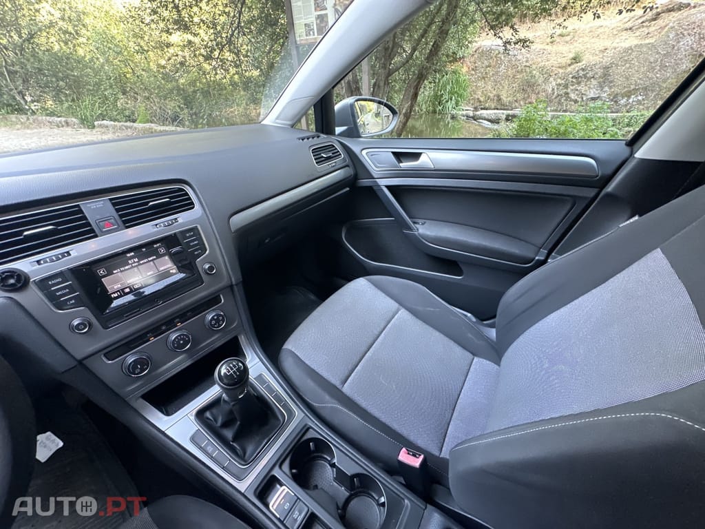 Volkswagen Golf 1.6 TDI BlueMotion Comfortline