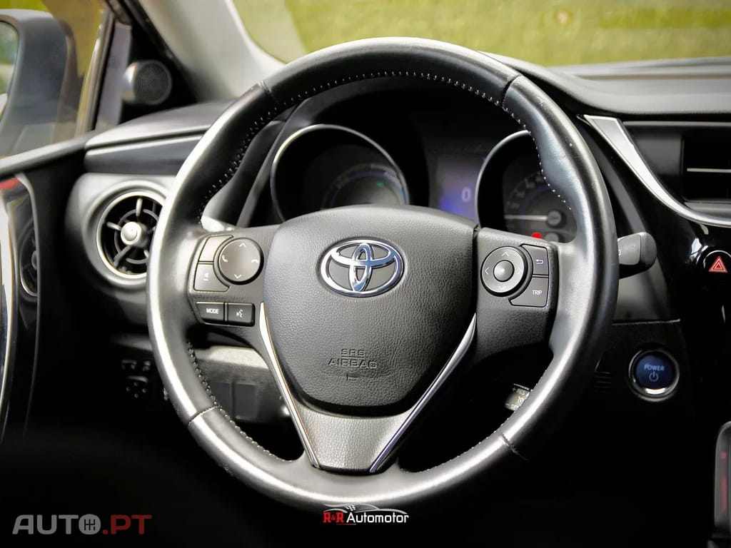 Toyota Auris 1.8 HSD Comfort+J17+Navi