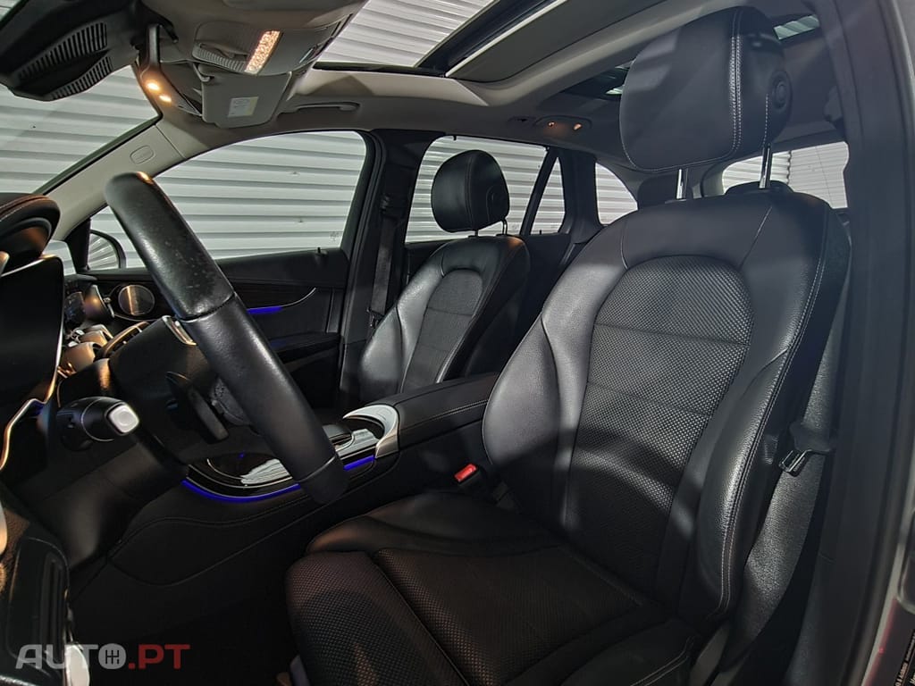 Mercedes-Benz GLC 300 e 4Matic 9G-TRONIC AMG Line
