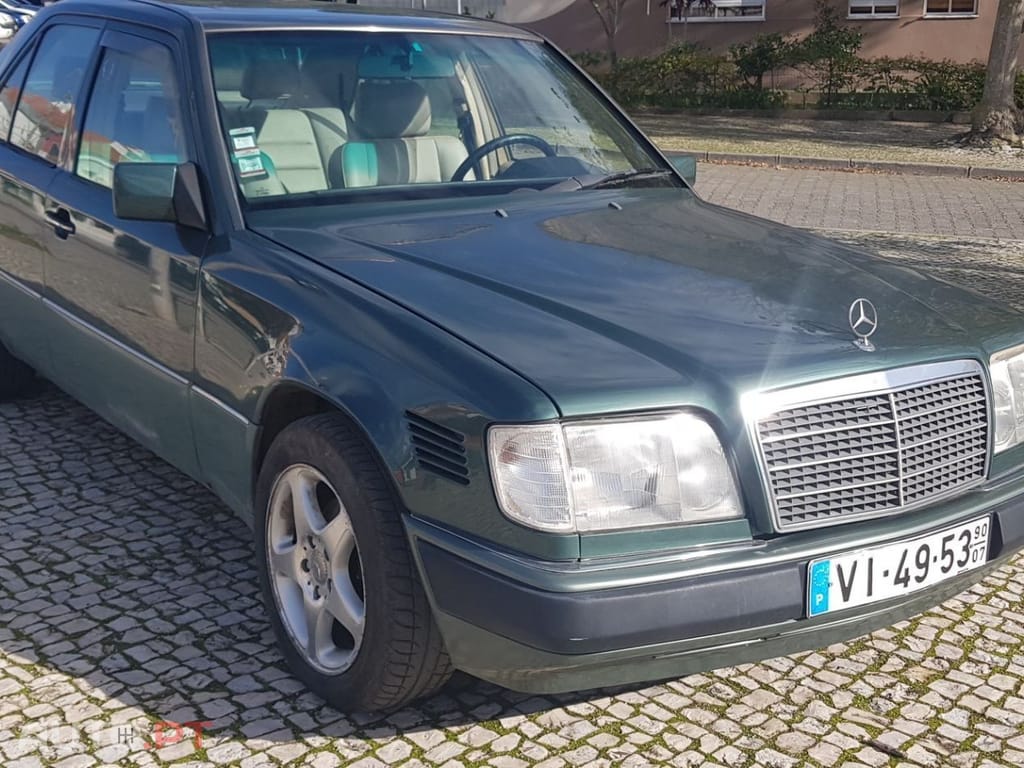 Mercedes-Benz 300 4 MATIC