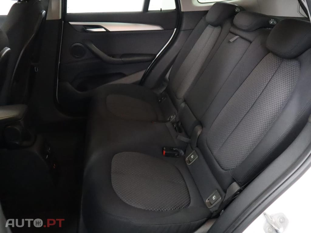 BMW X1 xDrive25e