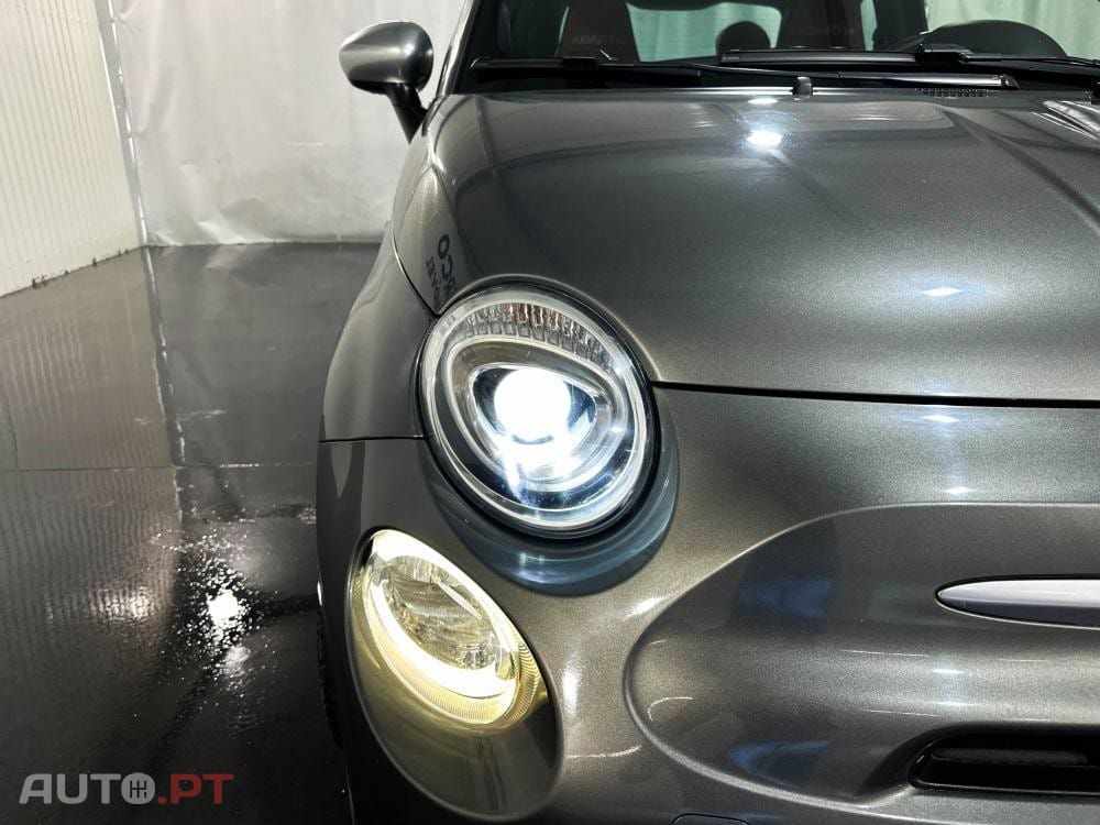 Abarth 500 1.4 T-Jet Competizione MTA