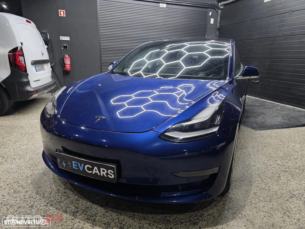 Tesla Model 3 Long Range AWD Dual Motor