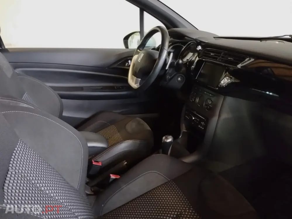 Citroen DS3 1.4 VTI Sport Chic