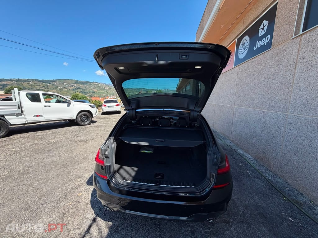 BMW 320 d Touring Pack M Auto