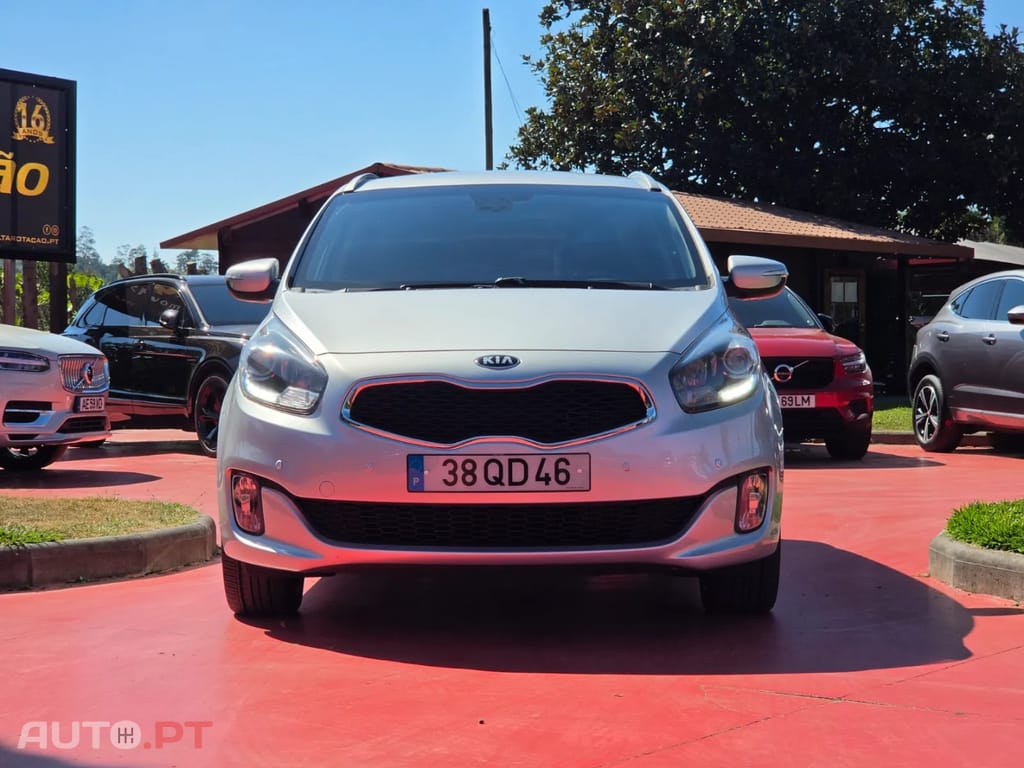 Kia Carens 1.7 CRDi ISG TX