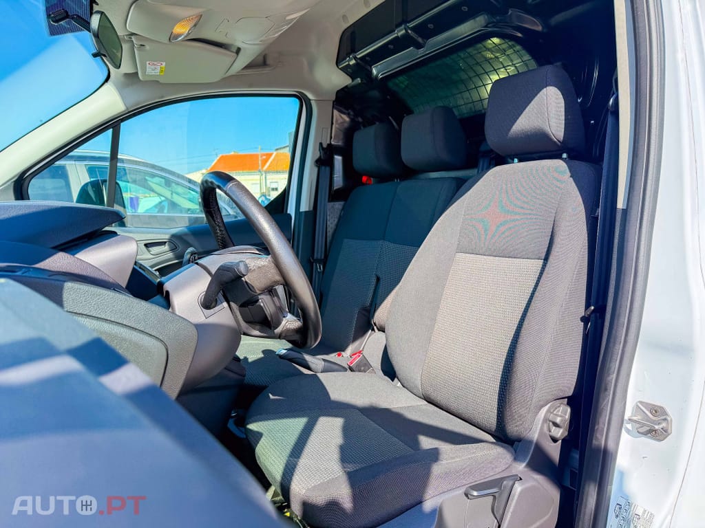 Ford Transit Connect 230 L1 LKW Auto Trend