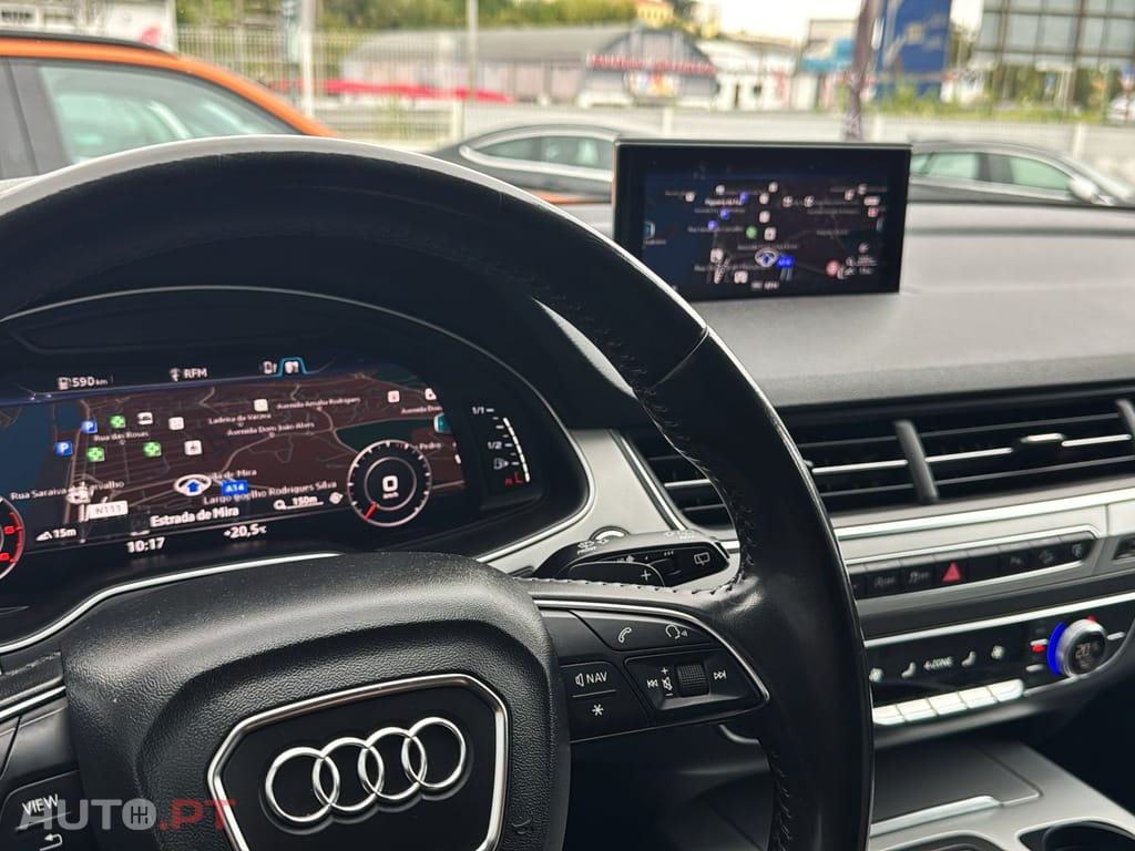 Audi Q7 quattro