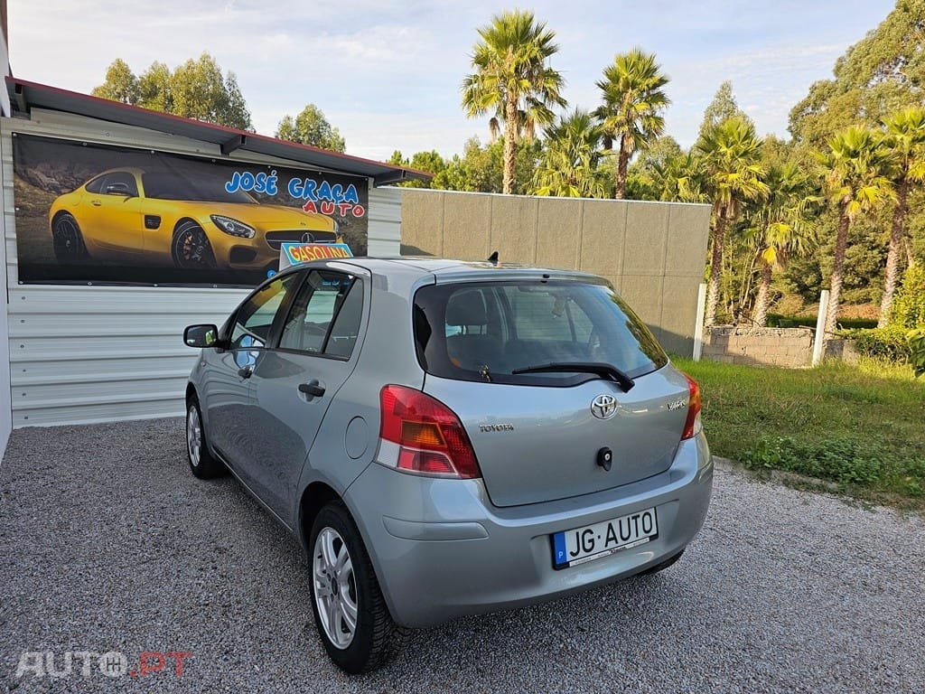 Toyota Yaris 1.0 VVT-i Comfort