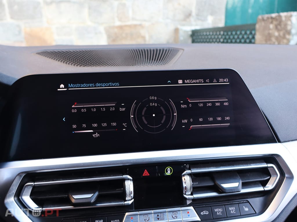 BMW 330 e Touring Pack M Auto