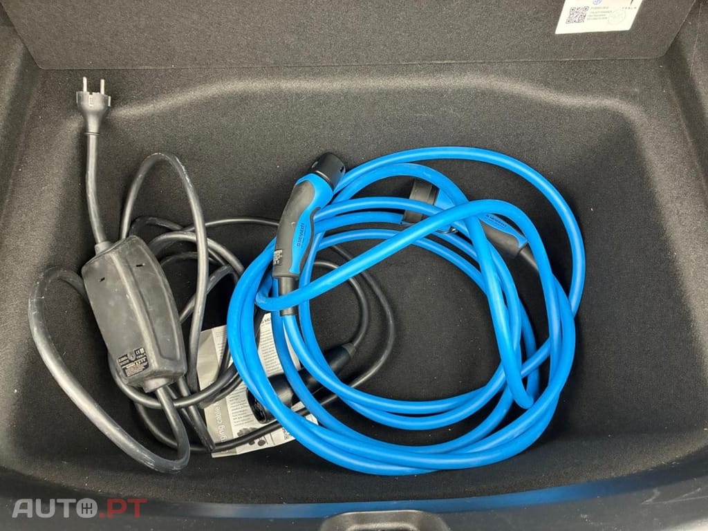 Tesla Model 3 Standard Range Plus RWD