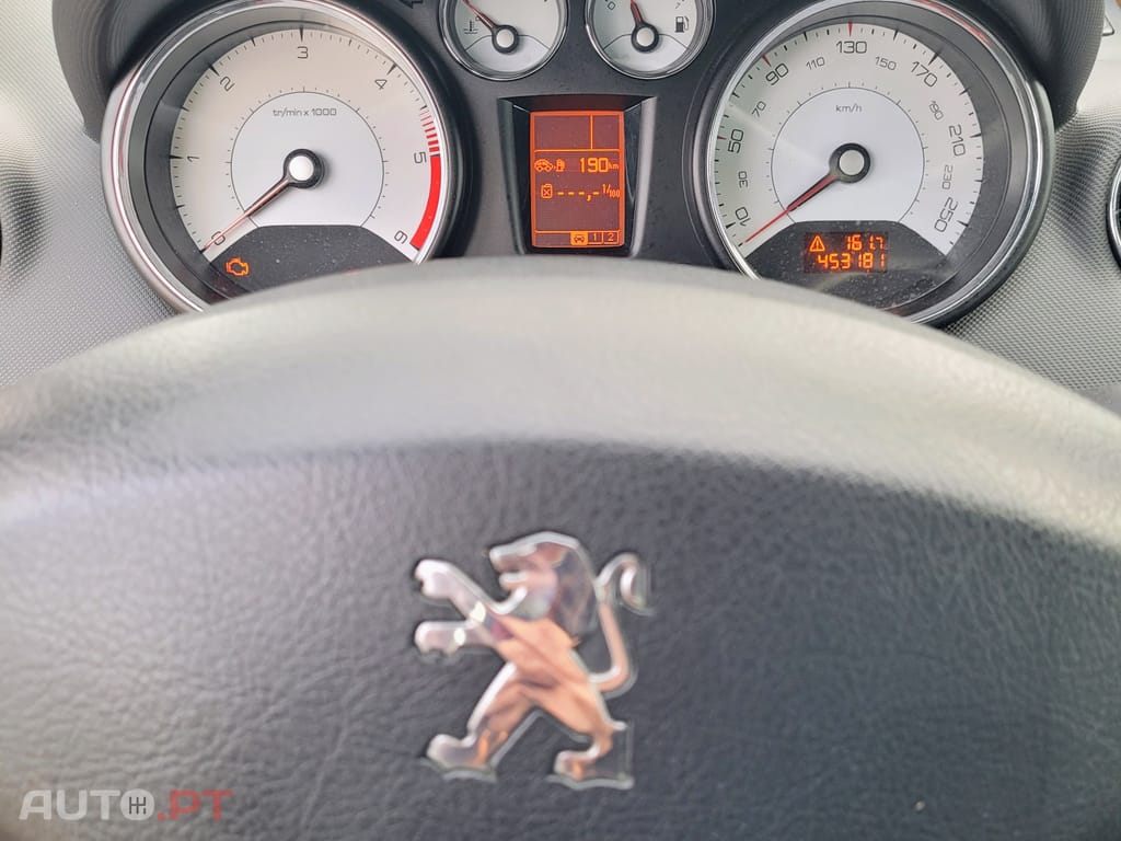 Peugeot 308 SW Navteq