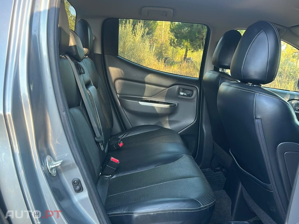 Mitsubishi L200 2.4 DI-D CD Instyle Strakar 4WD