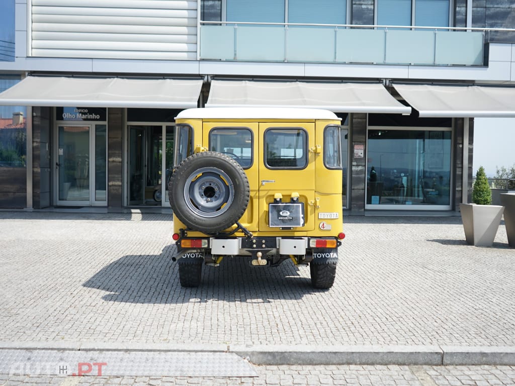 Toyota BJ 40 Land Cruiser
