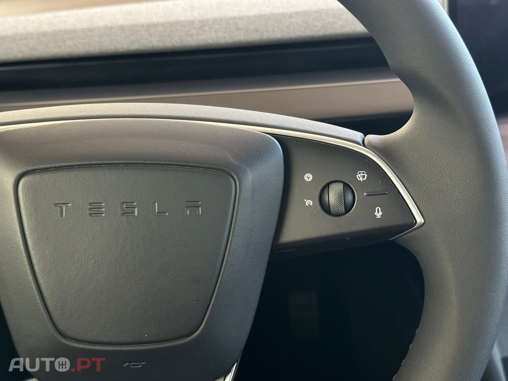 Tesla Model 3 Tração Traseira Premium