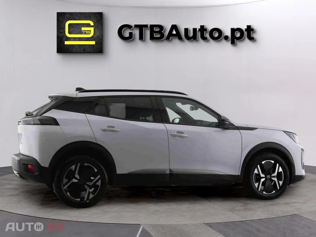 Peugeot 2008 1.2 PureTech EAT8 Allure