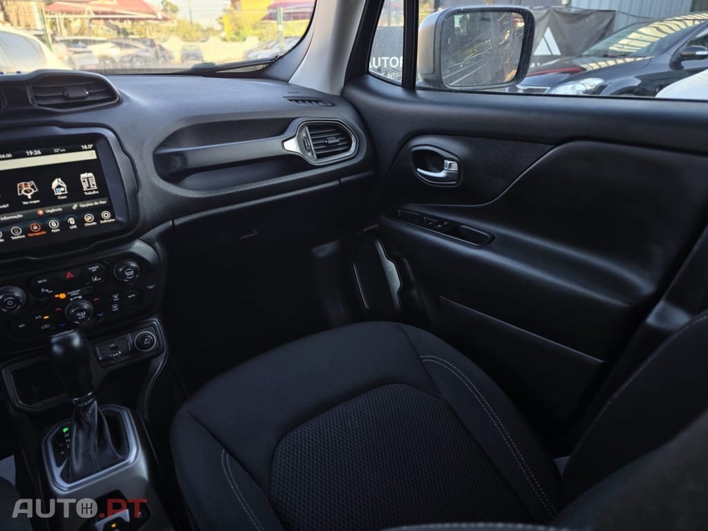 Jeep Renegade 1.6 L MULTIJET 120 CH BVR6 LIMITED