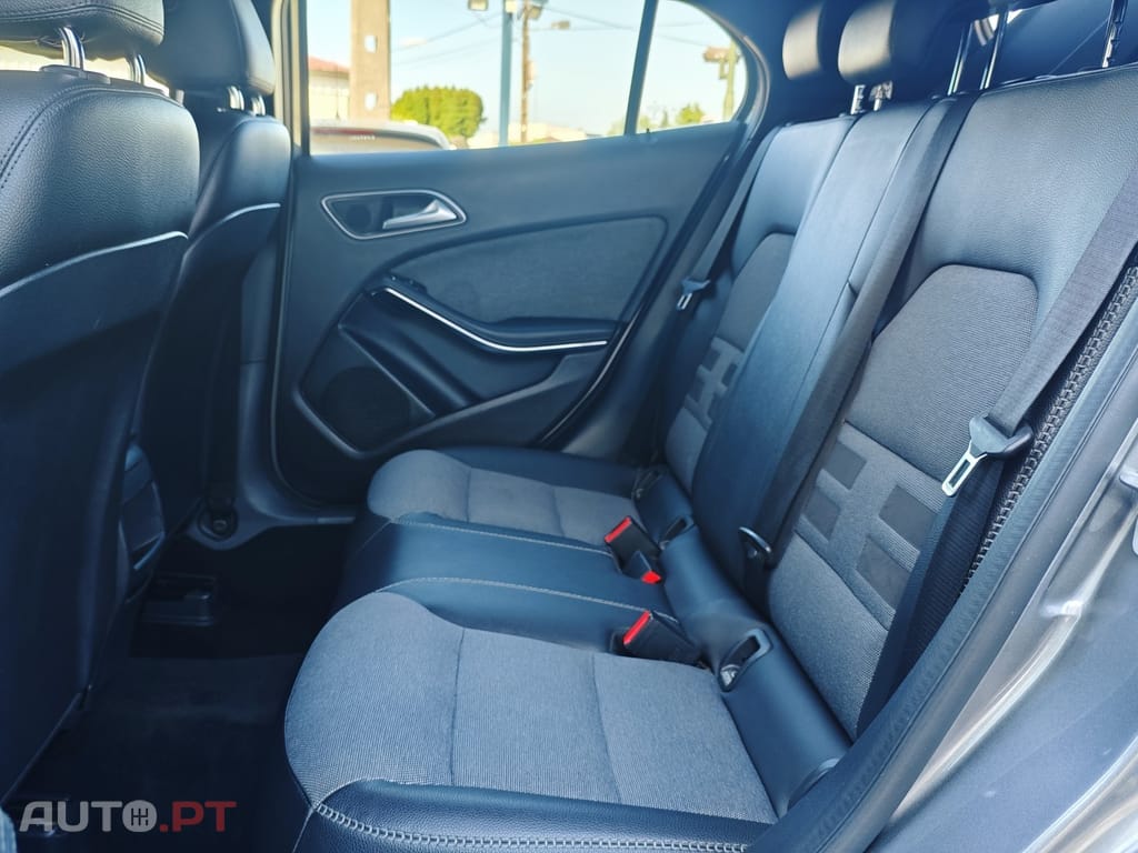 Mercedes-Benz GLA 180 CDi Style