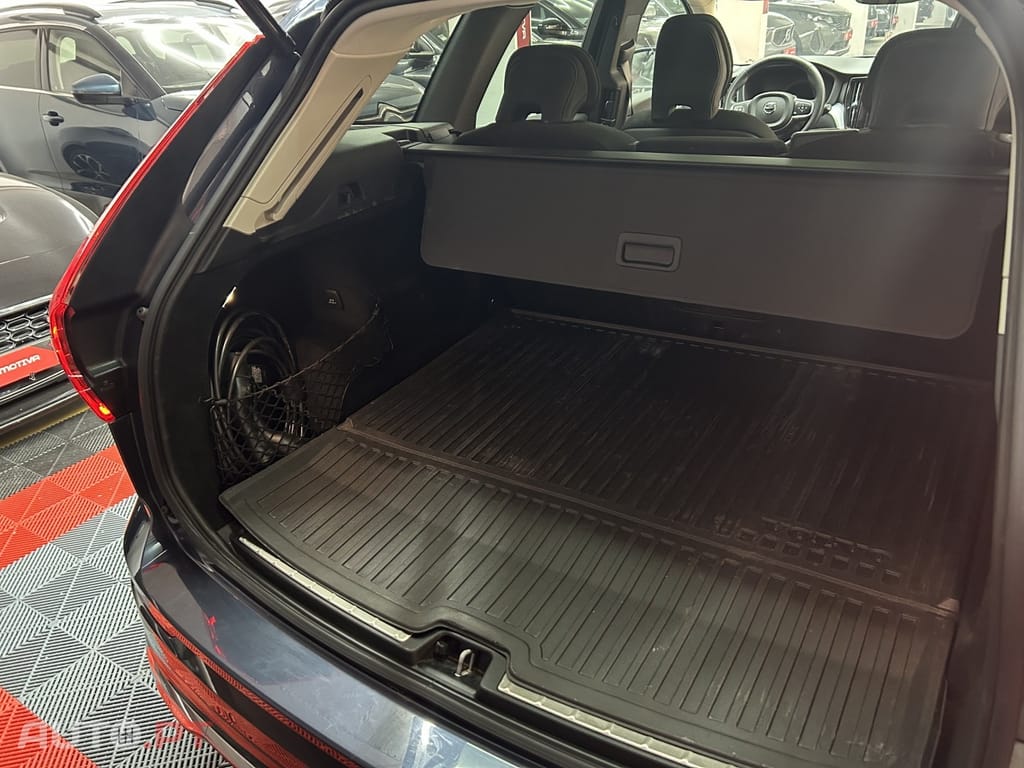 Volvo XC60 2.0 T6 PHEV Inscription Expression AWD