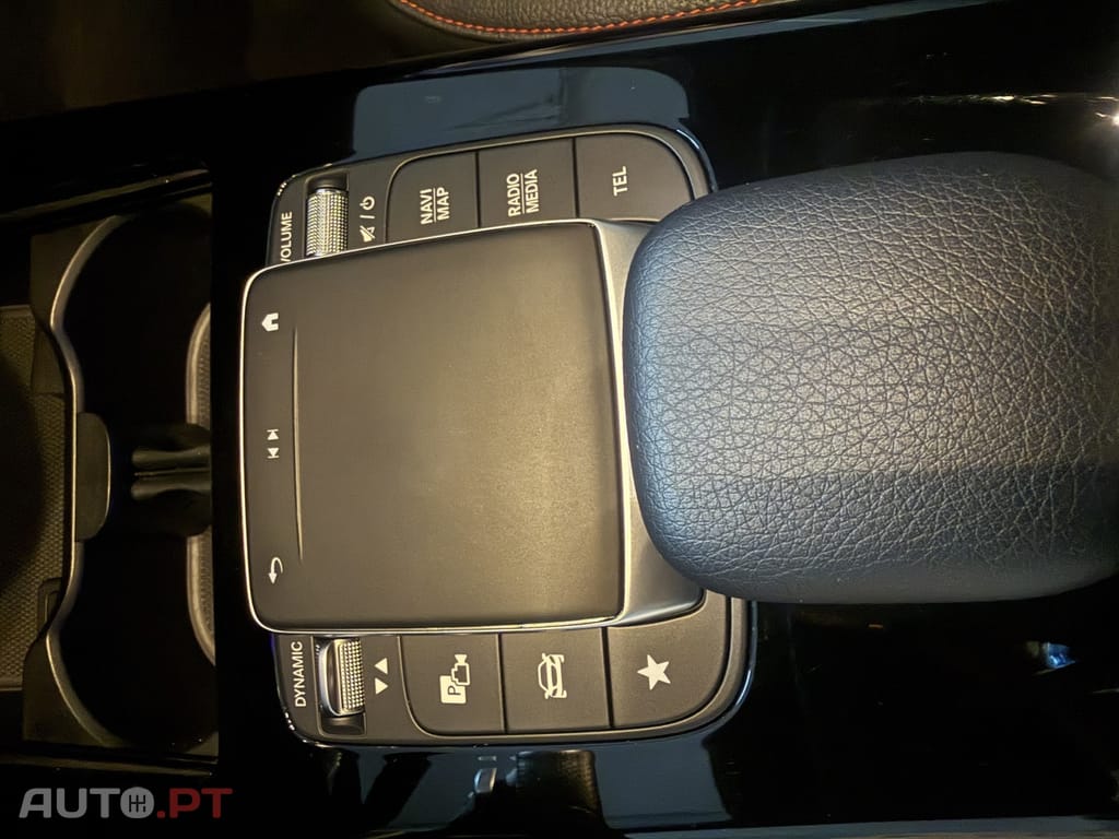 Mercedes-Benz CLA 180 d 8G-DCT AMG Line