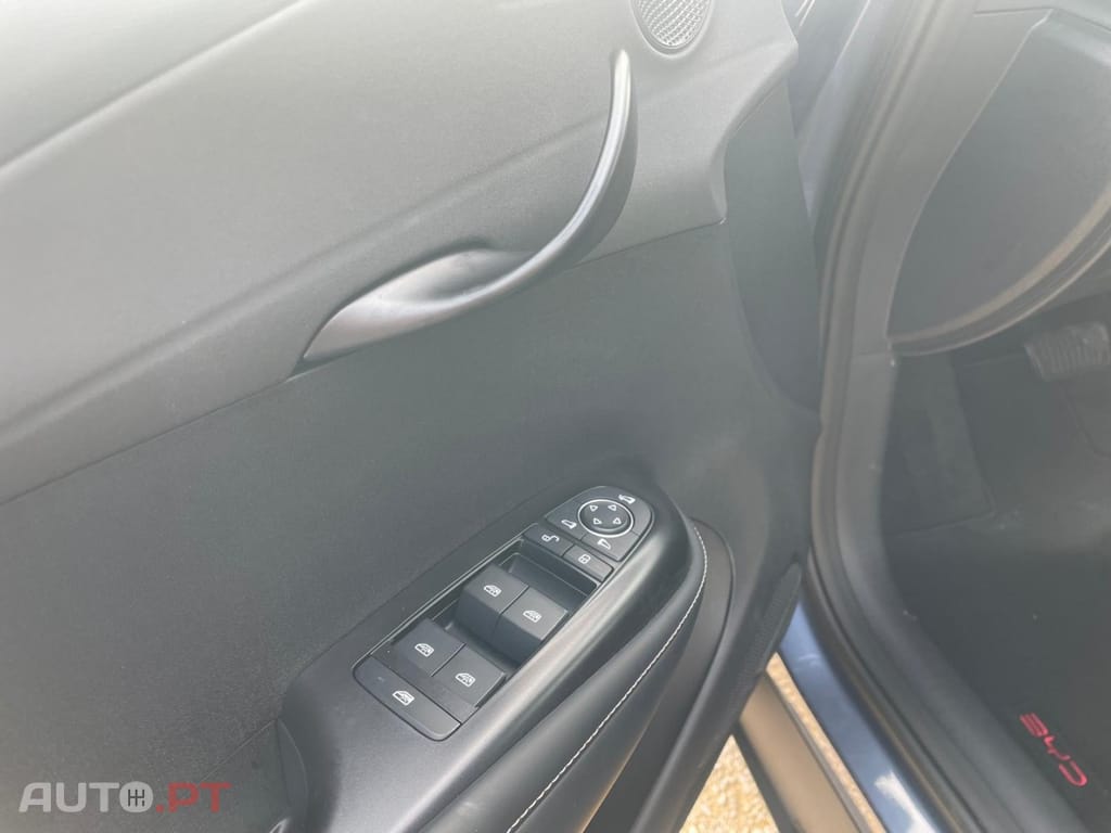 BYD Dolphin 60.4 kWh Design