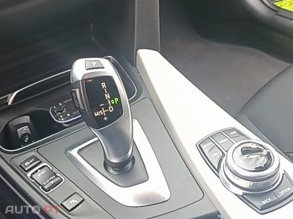 BMW 318 D