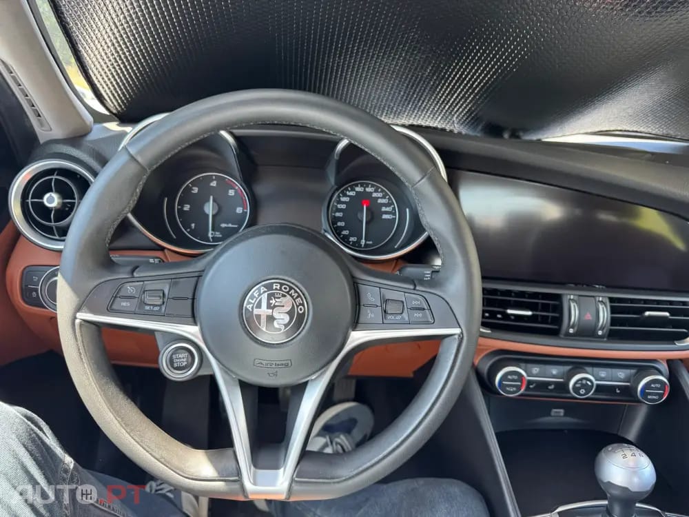Alfa Romeo Giulia 2.2 D Super