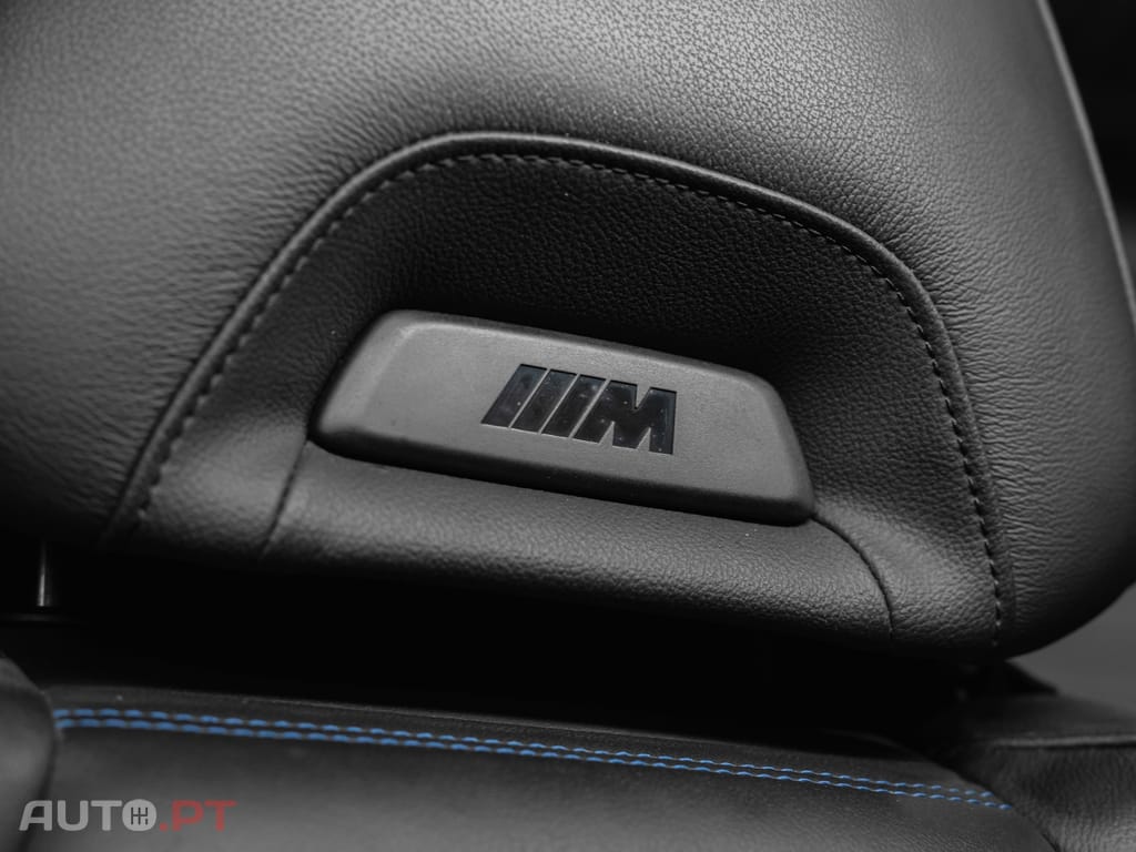 BMW 330 e Touring Pack M Auto