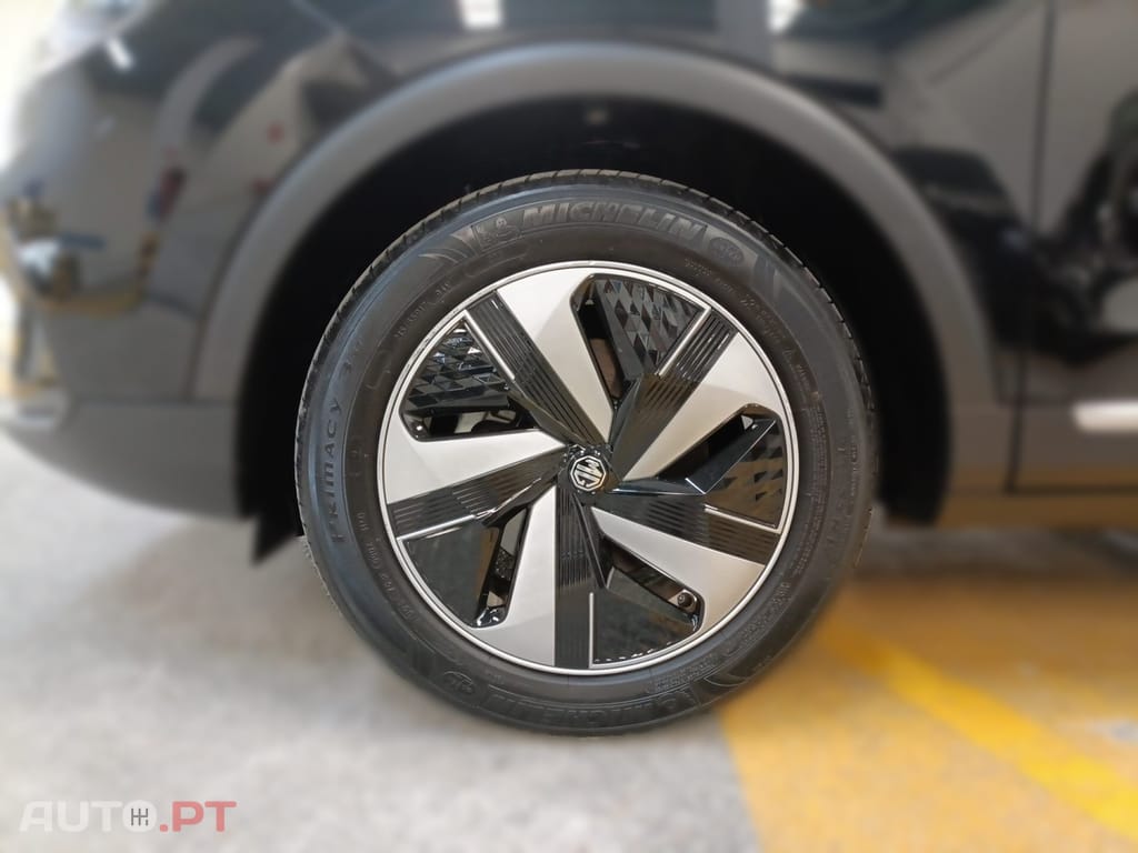 MG ZS EV 72.6 kWh Luxury
