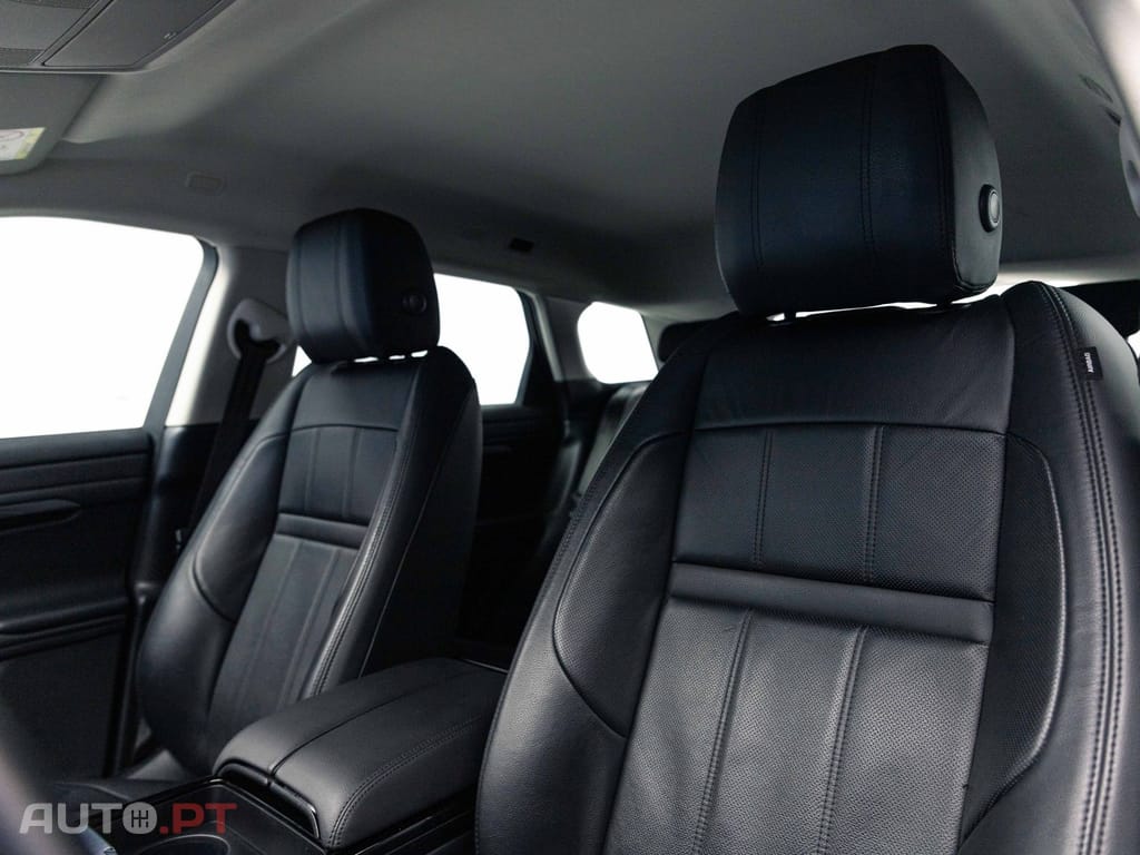 Land Rover Range Rover 1.5 P300e AWD SE Auto