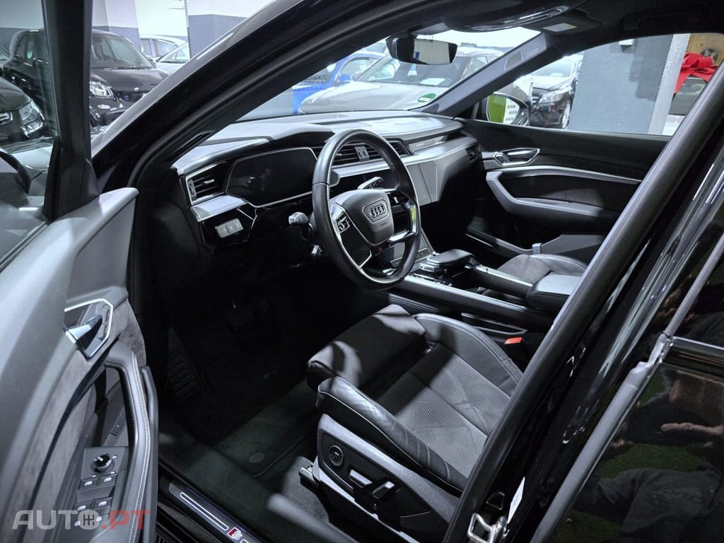 Audi E-Tron 55 quattro S line