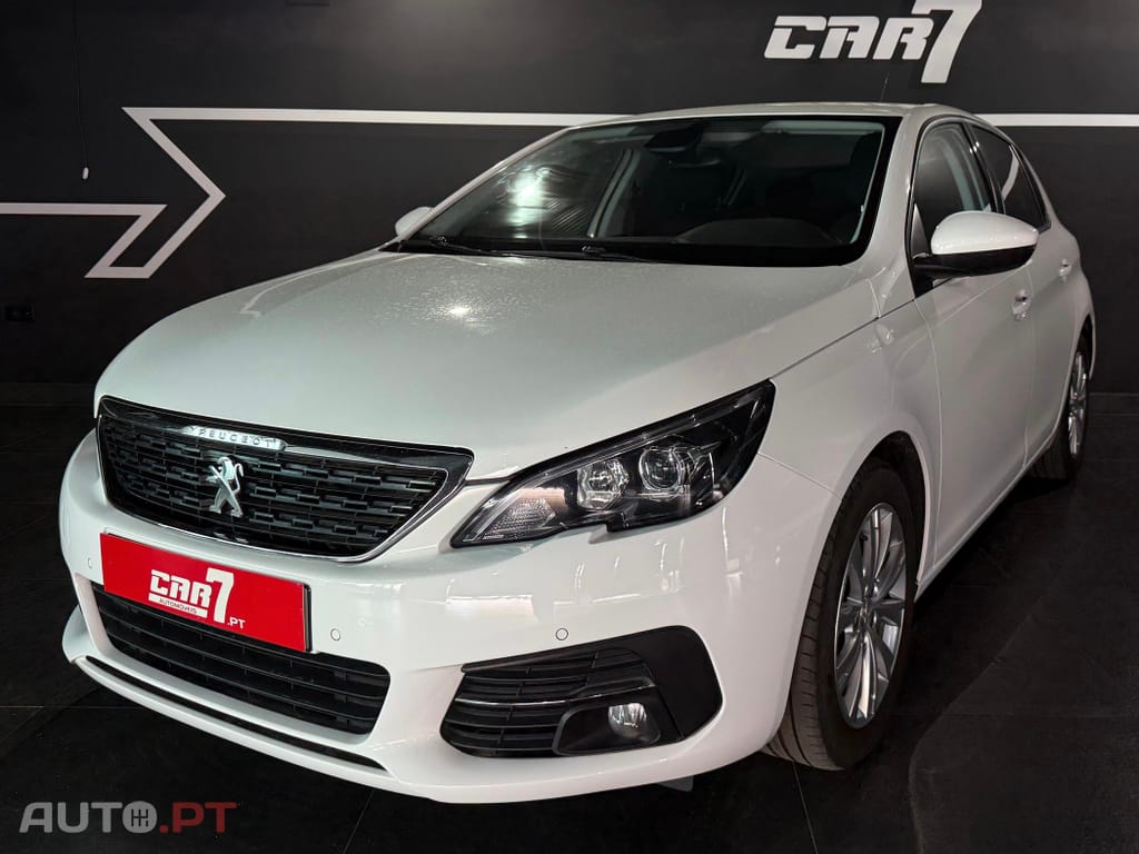 Peugeot 308 1.5 BlueHDi Style J17