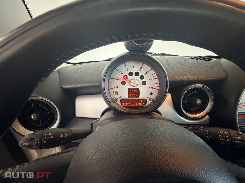 MINI Cooper One 1.6 Minimalist