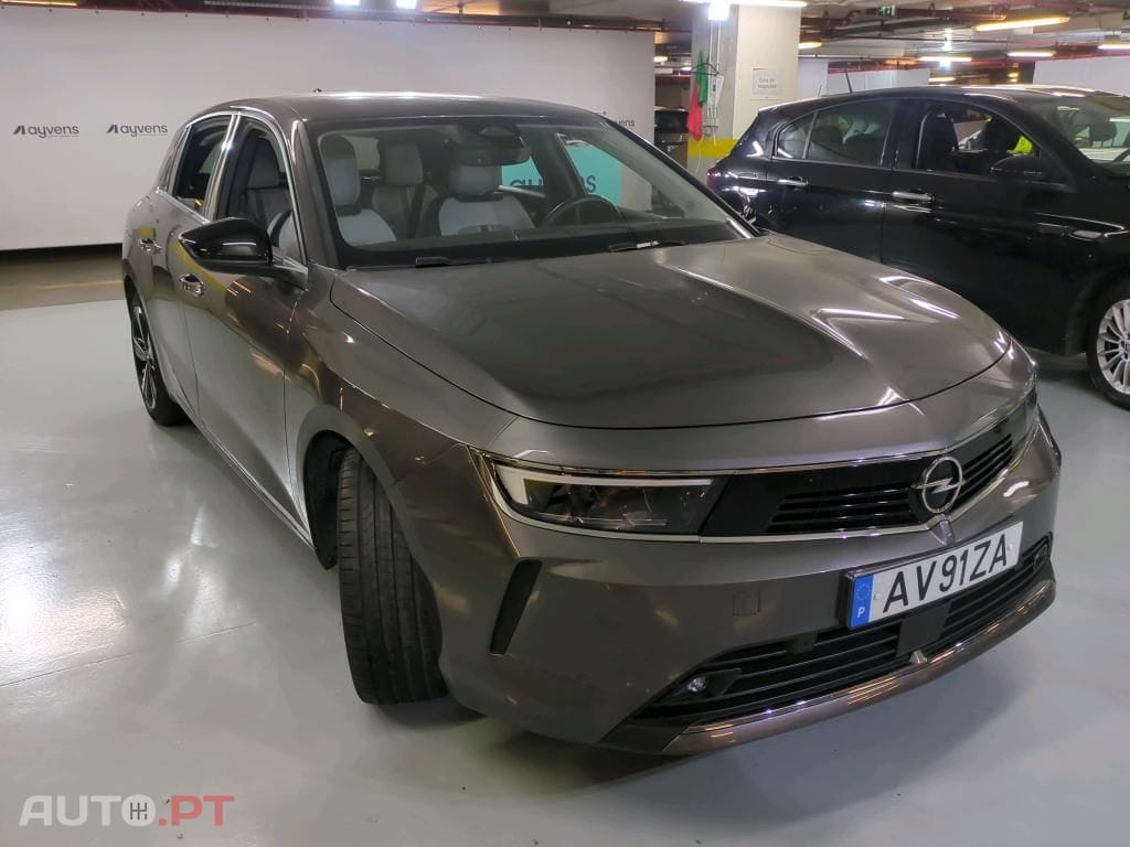 Opel Astra 1.5 D Elegance