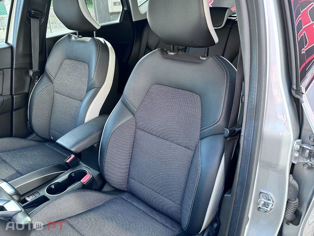 Renault Captur 1.0 TCe Exclusive