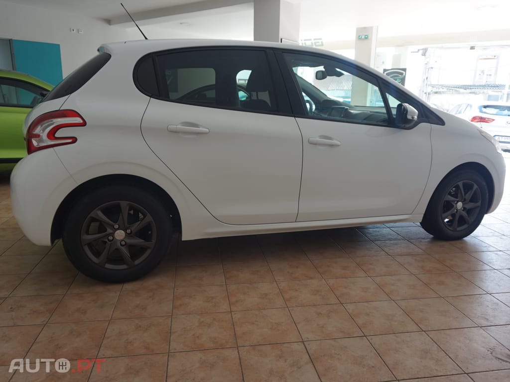 Peugeot 208 Access 1.4 HDI
