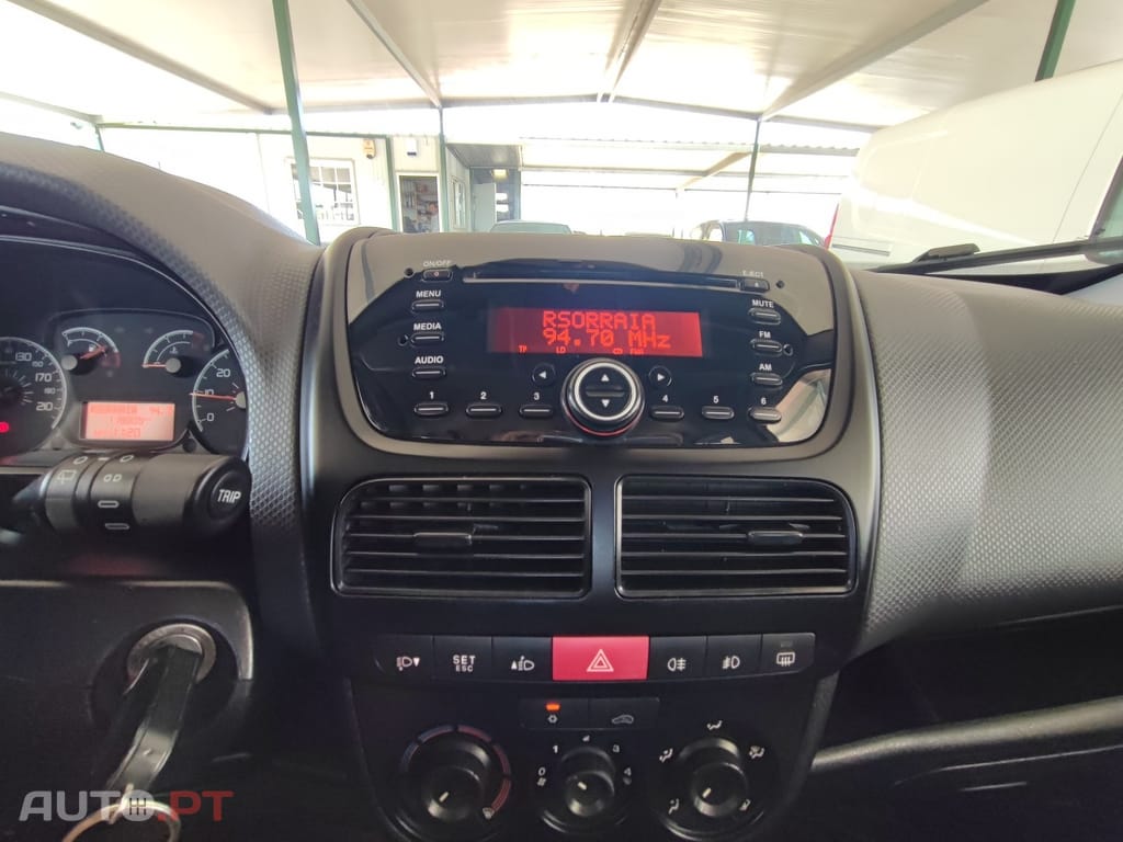 Fiat Doblo 1.6 M-Jet 7L Start&Stop