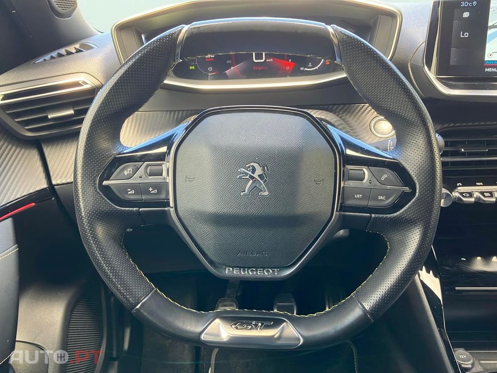 Peugeot 2008 1.2 PureTech GT