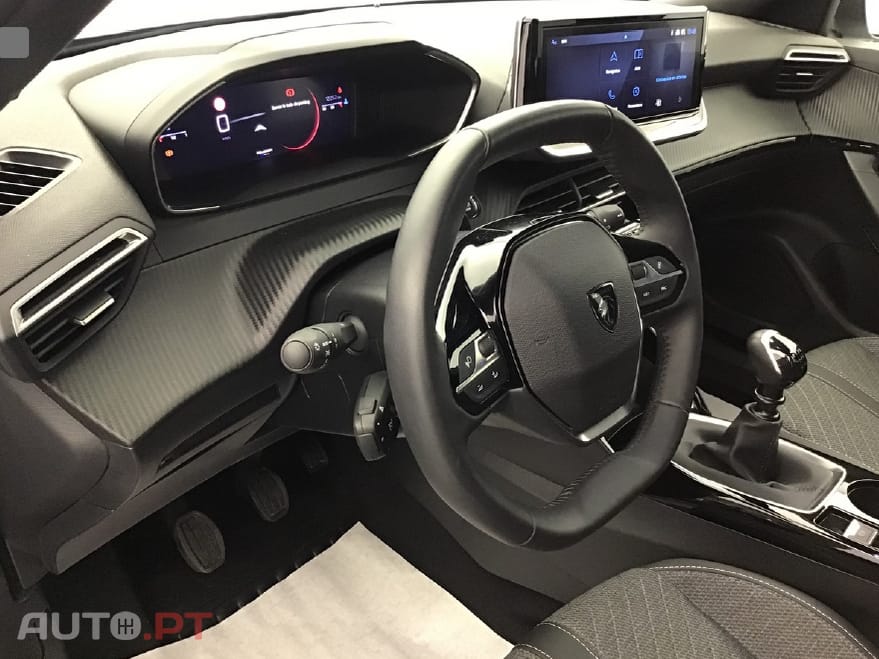 Peugeot 2008 PureTech 100 Stop&Start Allure Pack