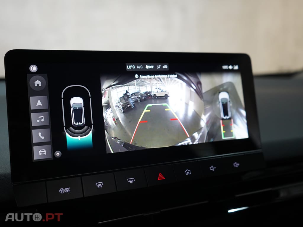 MG MG4 64 kWh Luxury