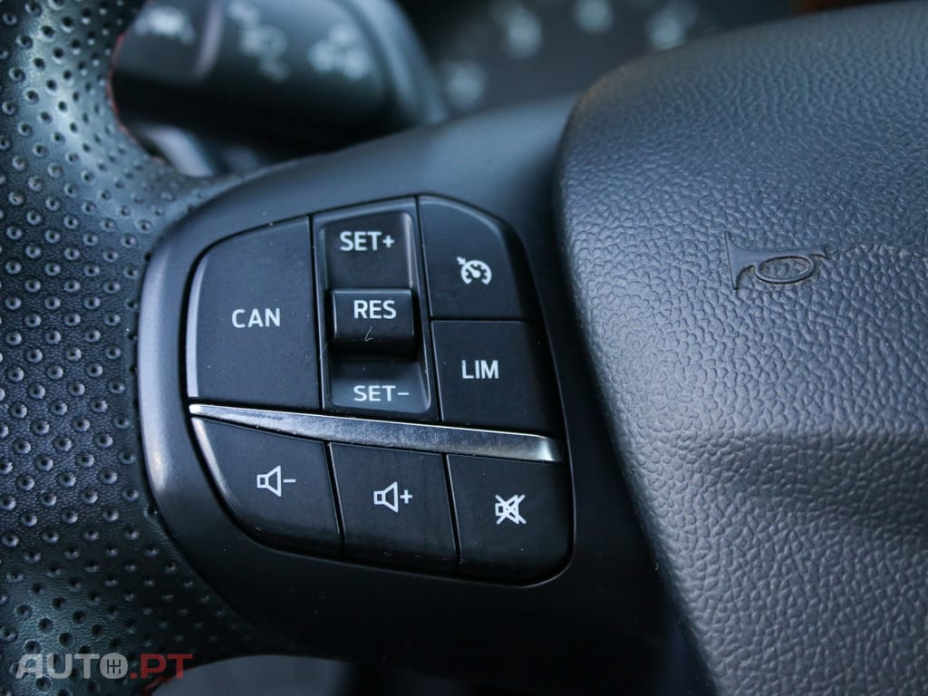 Ford Puma 1.0 EcoBoost MHEV ST-Line