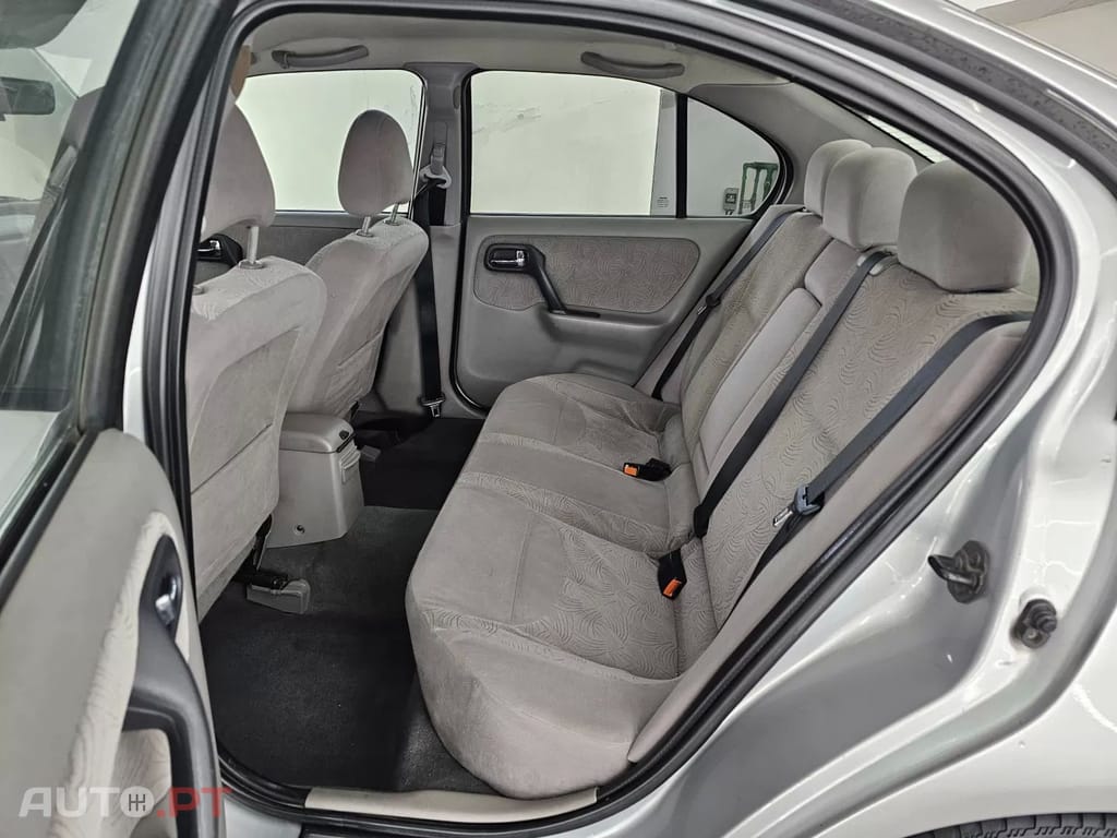 Nissan Primera 1.6 Elegance Top